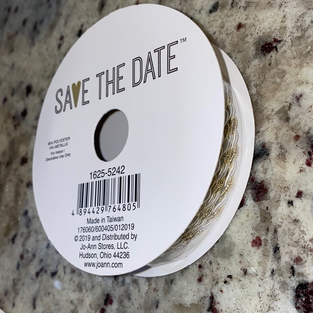 3mm x 15ft Gold and Pearl Ribbon